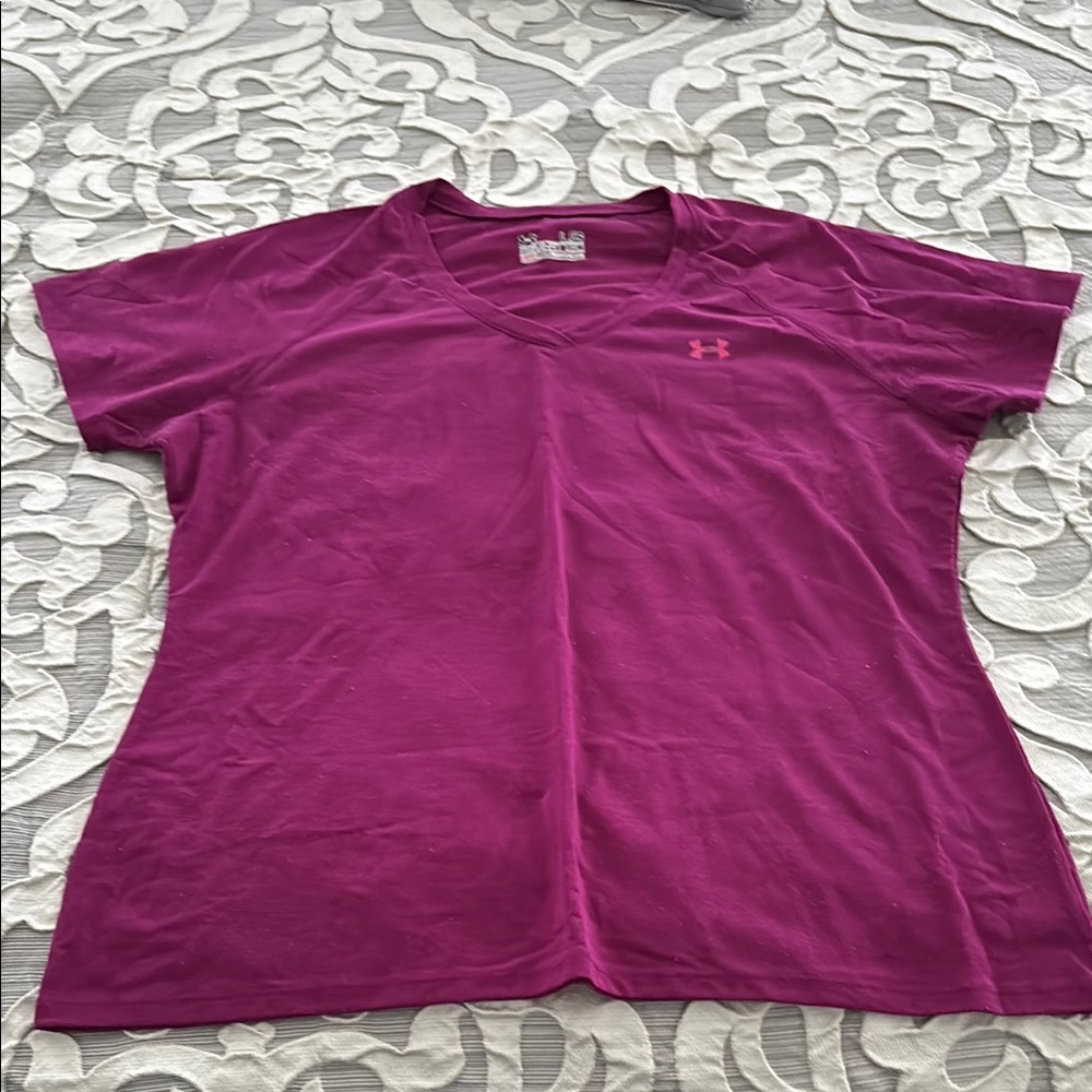 Under Armour Women's Pink V-Neck Top